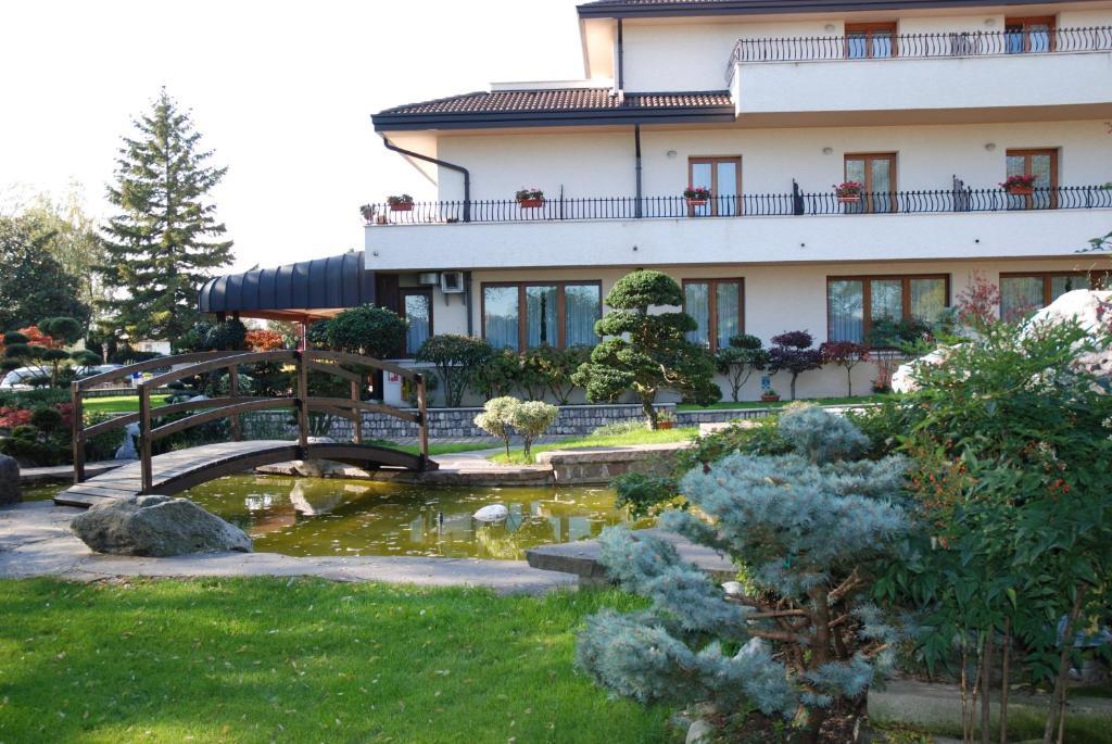 Al Giardino Hotel Fanna Luaran gambar